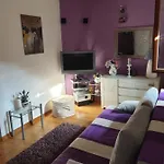 Appartement And Lina *