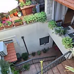 Appartement And Lina