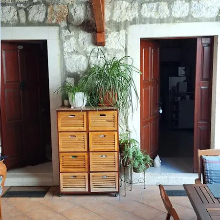 And Lina Appartement *